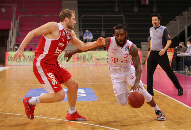 利物浦以及 利物浦以及